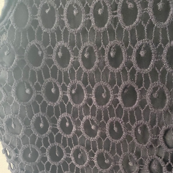 Lapis Black Lace Tank Top - Picture 2 of 4